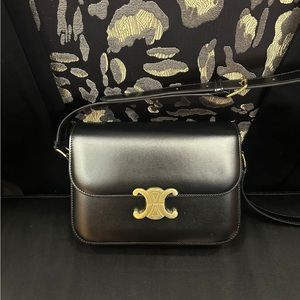 Like-New Celine Classique Triomphe Bag - Black Calfskin